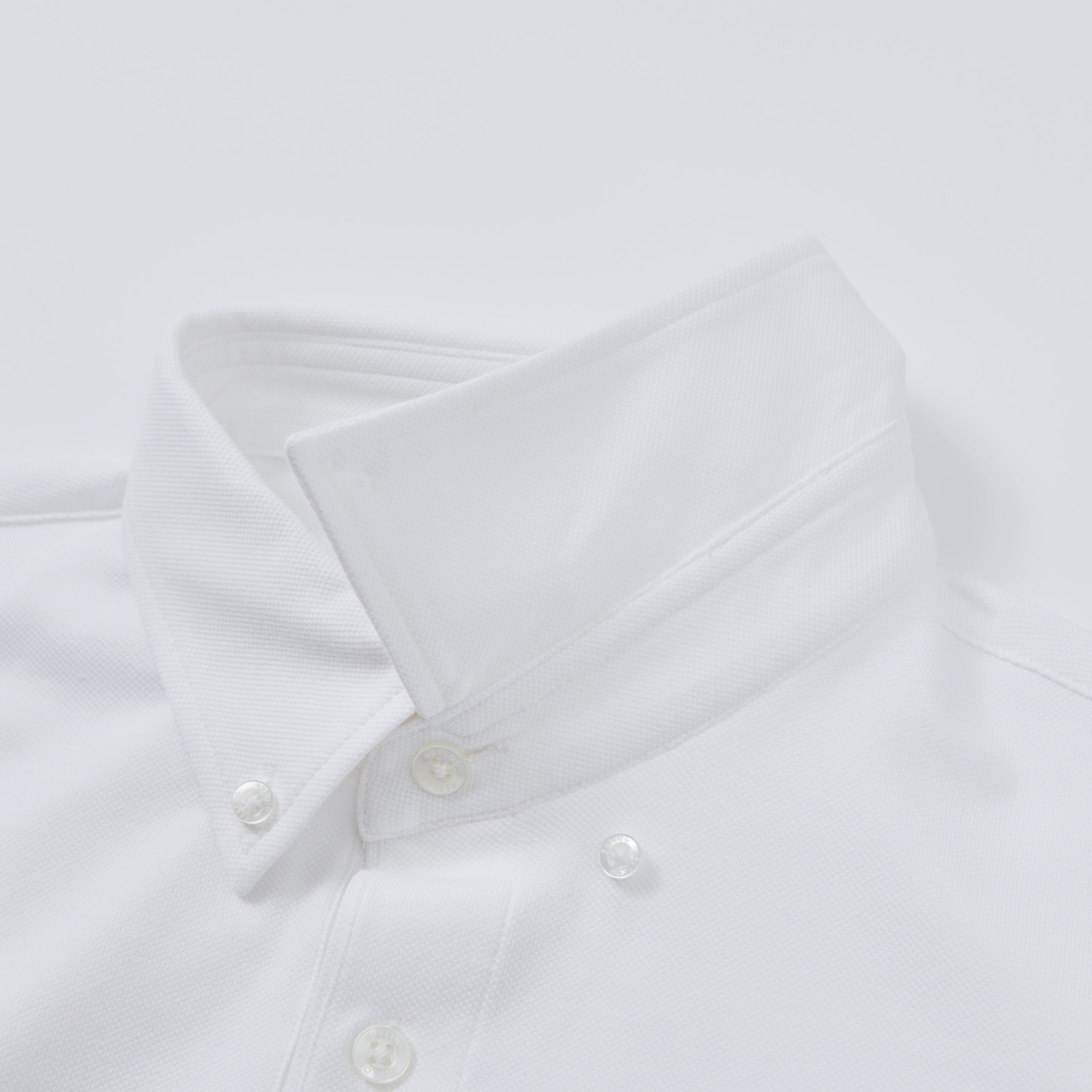 BUTTON-DOWN 柔らかストレッチ素材_WHITE